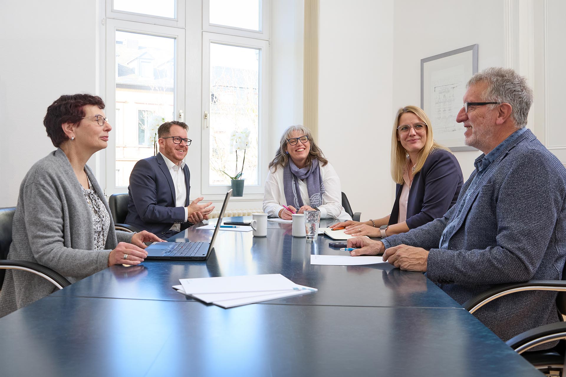 Dockter & Partner im Austausch zu steuerlichen und wirtschaftlichen Themen